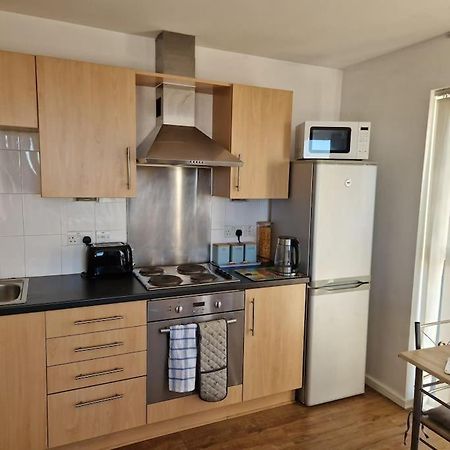 Two Bed In Sportscity Manchester Bagian luar foto