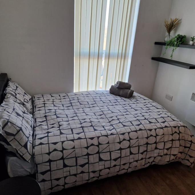 Two Bed In Sportscity Manchester Bagian luar foto