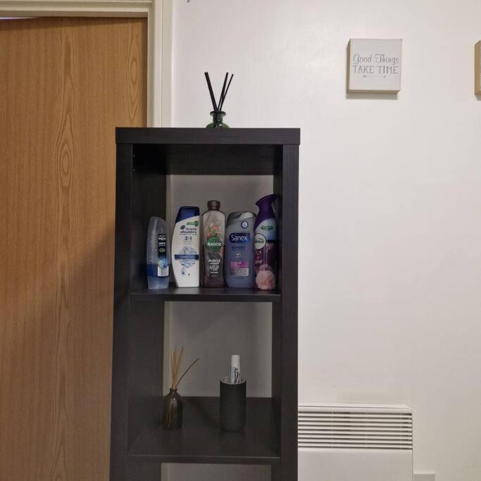Two Bed In Sportscity Manchester Bagian luar foto
